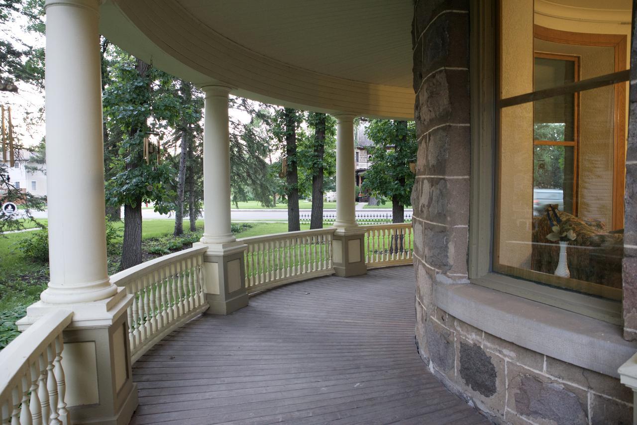Bellas Castle Morden Luaran gambar